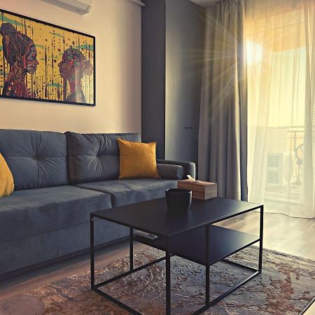 Panoramic Forest View Apartment Dumbravita  Extérieur photo